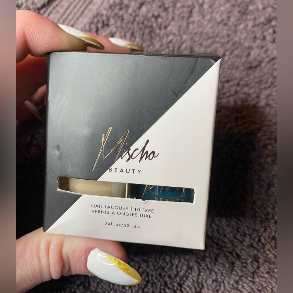 Mischo Beauty-Nail Polish Duo..”Serving Beauty” & “Rendezvous”..BRAND NEW!..